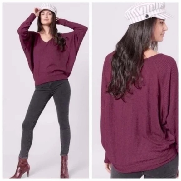 Free People Tops - Free People Santa Clara Oversized Waffle V Neck Thermal in Mulberry S NWT